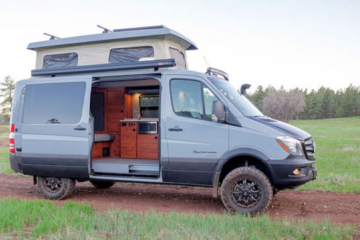 Sportsmobile Mercedes-Benz 4×4 Sprinter